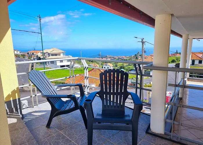 Cozy Getaway In Santana Center Terrace With Views Near Levadas And Hiking Trails Pico Ruivo