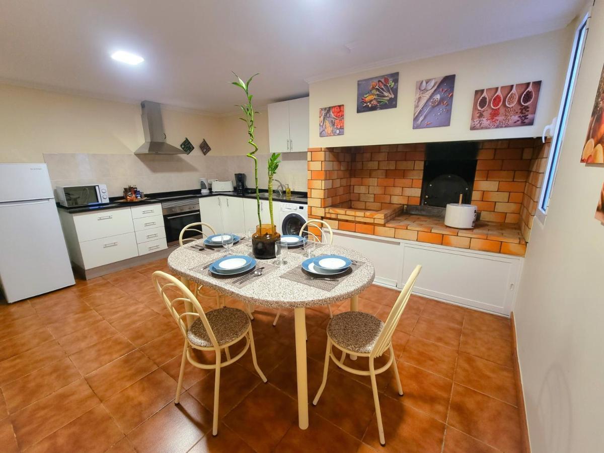 Cozy Getaway In Santana Center Terrace With Views Near Levadas And Hiking Trails Pico Ruivo Holiday home